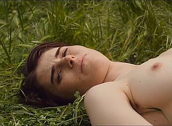 Actress - Irene Vetere, Helene Nardini: Movie - La Tana